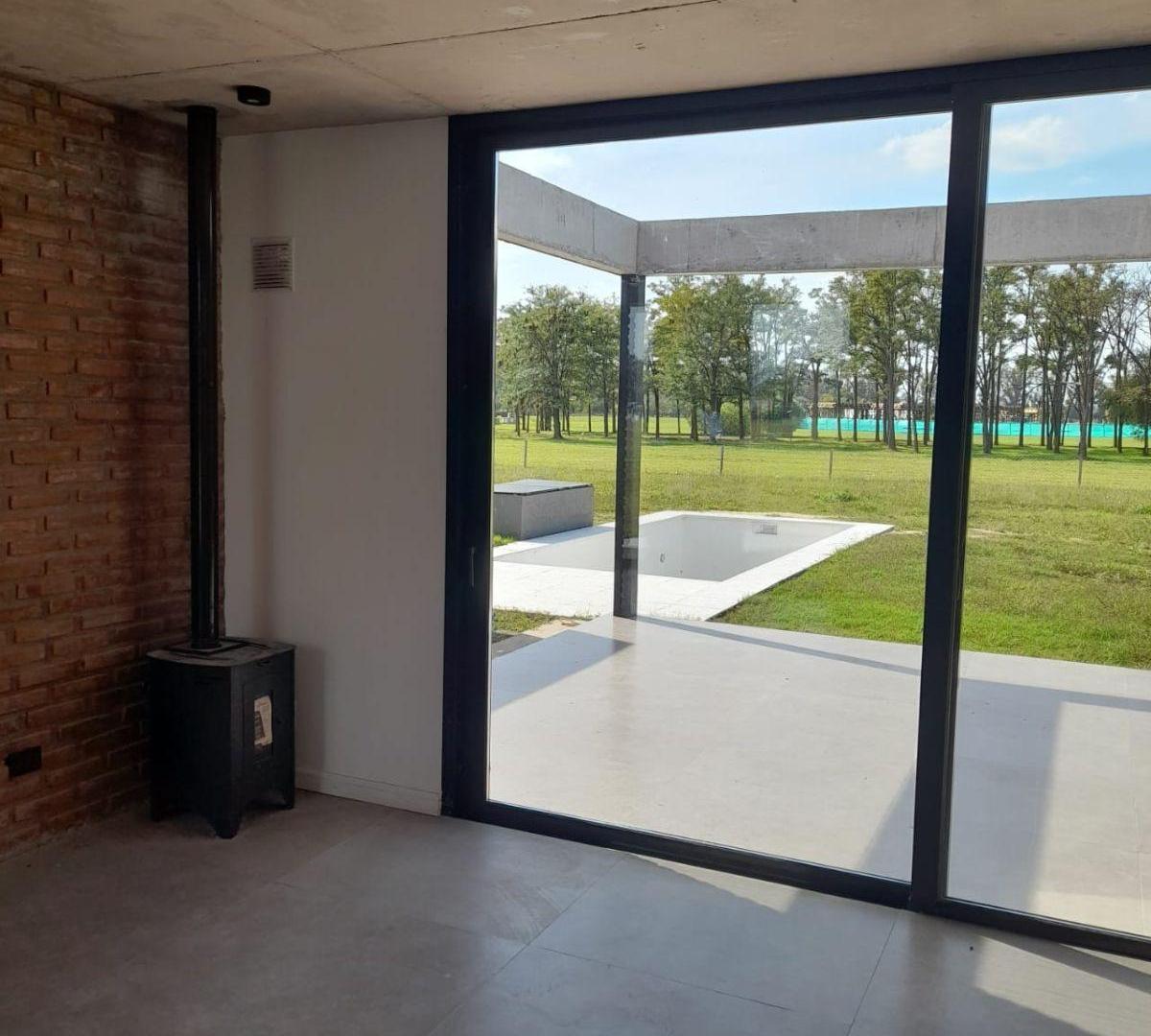 Foto de Casa a Estrenar en venta Barrio Santa Ines Lujan, imagen 3