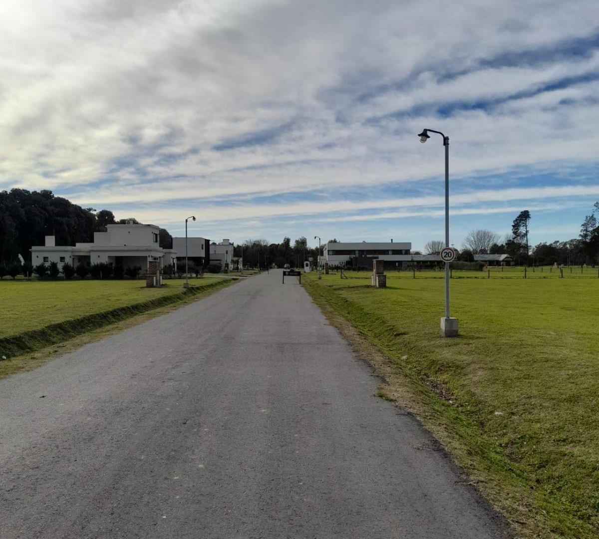 Foto de Lote en venta en Castelo Real Club de Campo Gral Rodriguez, imagen 4