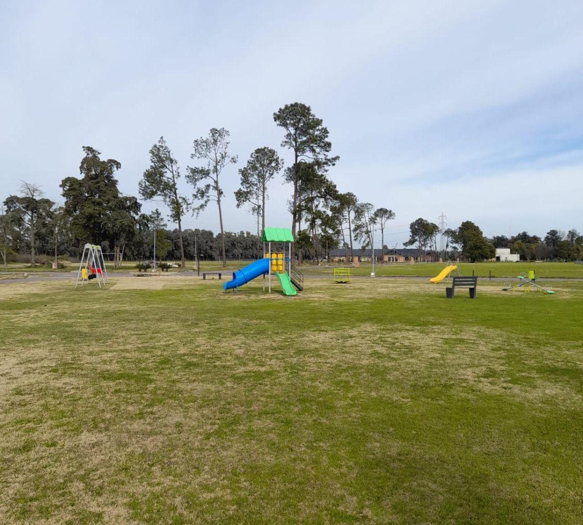 Foto de Lote en venta en Castelo Real Club de Campo Gral Rodriguez, imagen 3