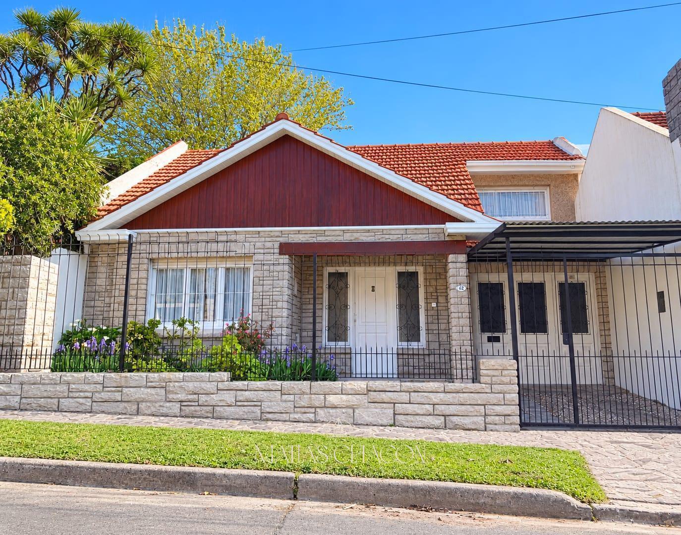 Foto de Excelente Chalet de 3 Ambientes en Barrio Los Troncos, imagen 1