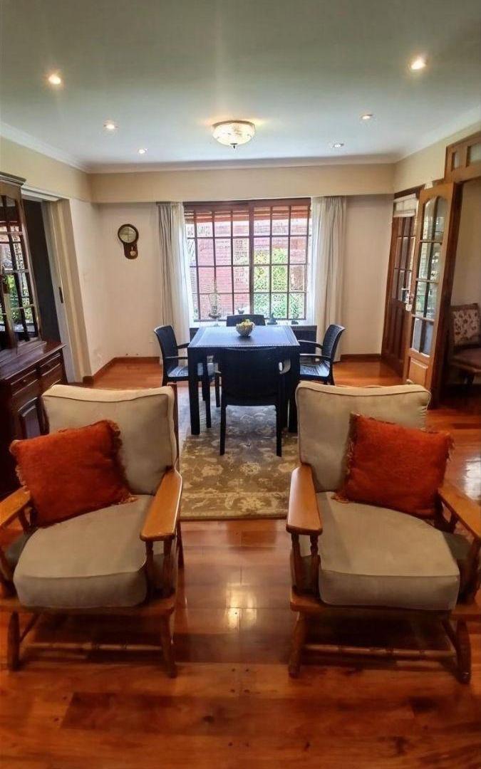 Foto de Casa en esquina de 326 m² con 3 dormitorios en venta en Ciudad Jardín, imagen 5