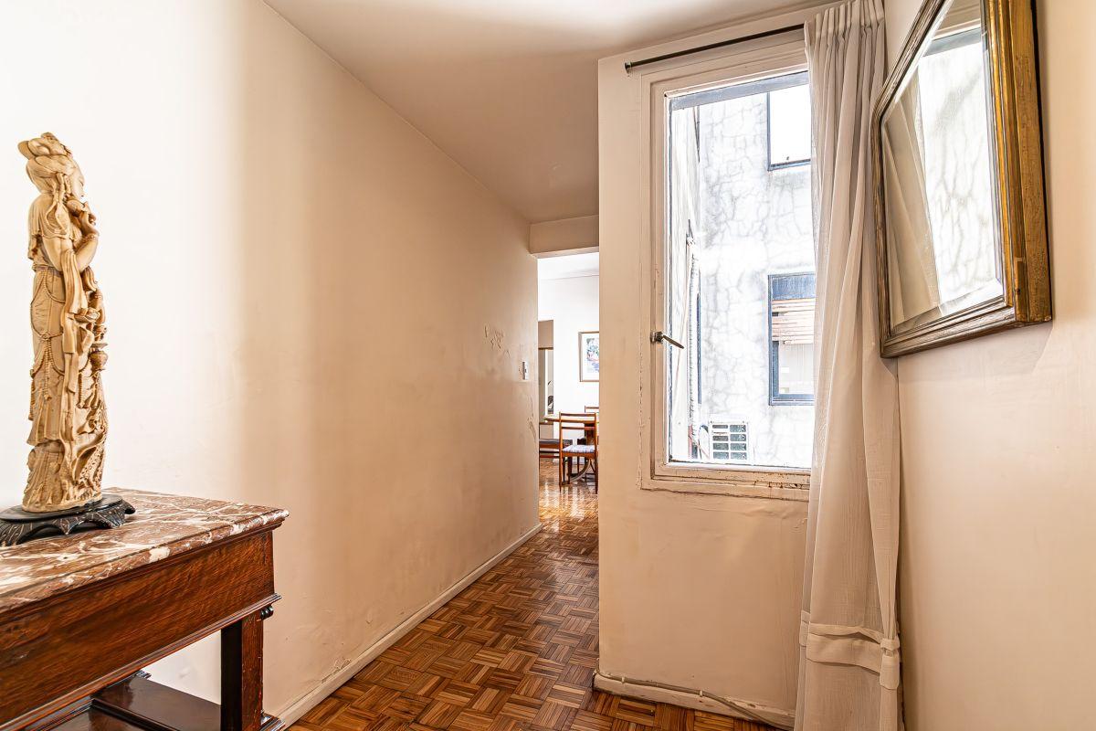 Foto de Venta. Recoleta. 3amb. 74m2 Luminoso. Excelente ubicación, imagen 3