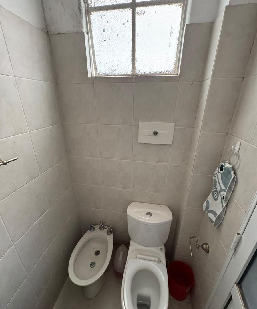 Foto de Alquiler PH 2 ambientes en planta baja con patio en Villa Devoto, imagen 3