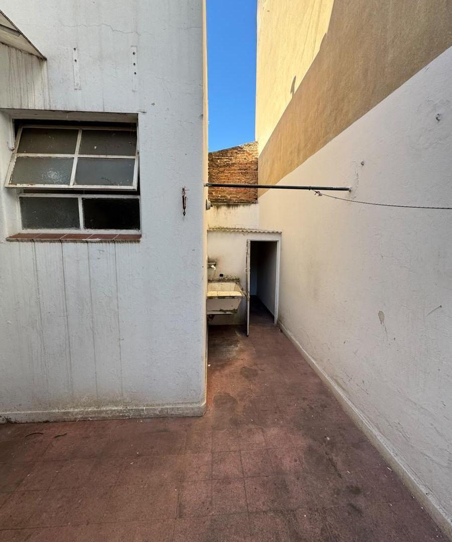 Foto de Alquiler PH 2 ambientes en planta baja con patio en Villa Devoto, imagen 4