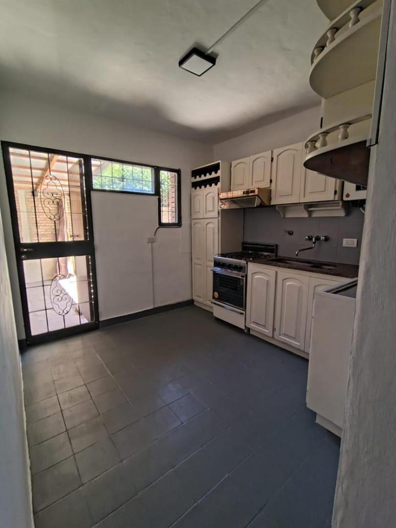 Foto de VENTA DUPLEX 3 DORM Y ESCRITORIO , B LAS ROSAS, imagen 4