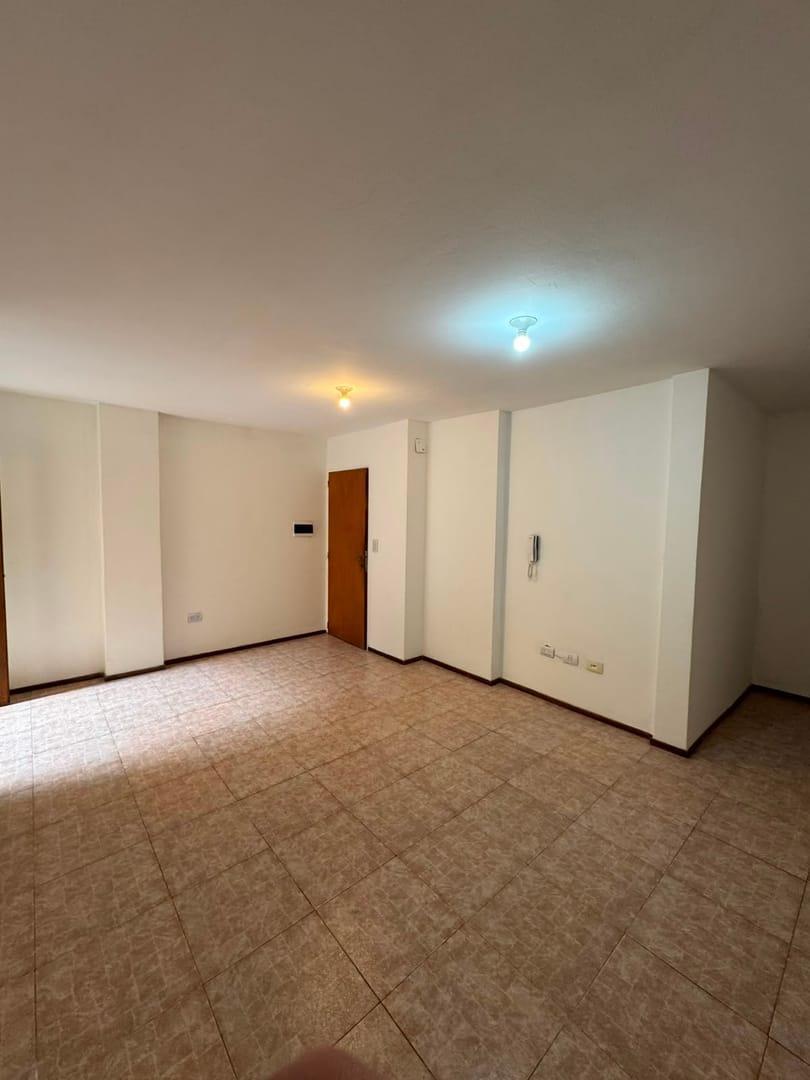 Foto de VENTA DEPARTAMENTO 2 DORM NUEVA CORDOBA, imagen 5