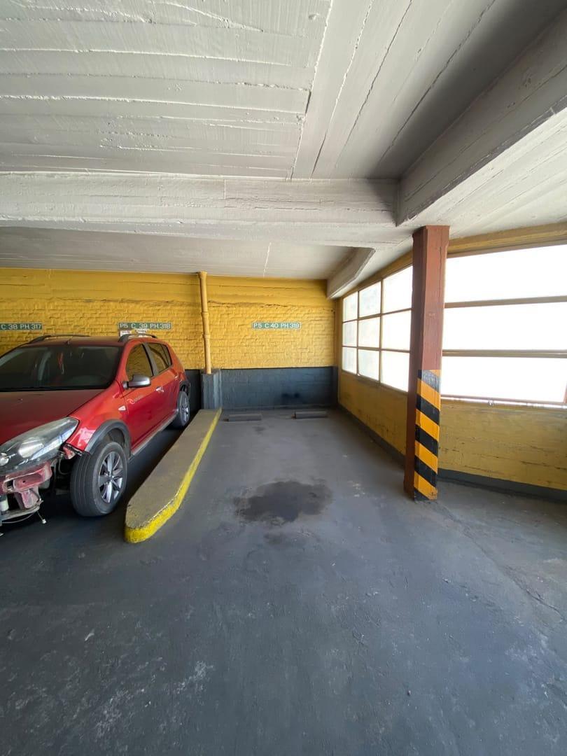 Foto de EN VENTA COCHERA EN CALLE SAN JERONIMO, imagen 3