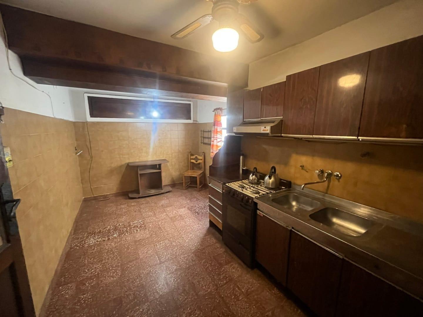 Foto de VENTA CASA 2 DORMITORIOS VILLA CABRERA, imagen 3