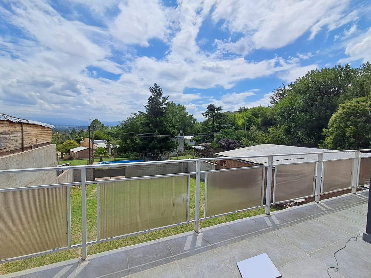Foto de CASA DE 2 DORMITORIOS GRAN PATIO BIALET MASSE, imagen 1