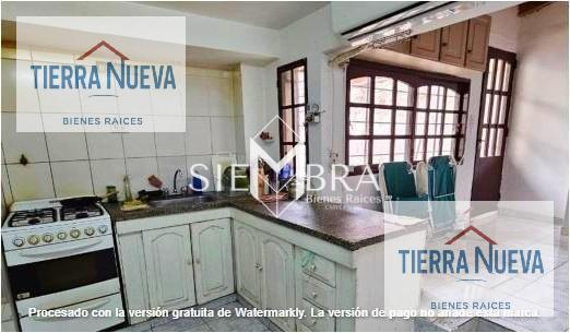 Foto de CASA CON 4 DORMITORIOS NEUQUEN Capital, imagen 1