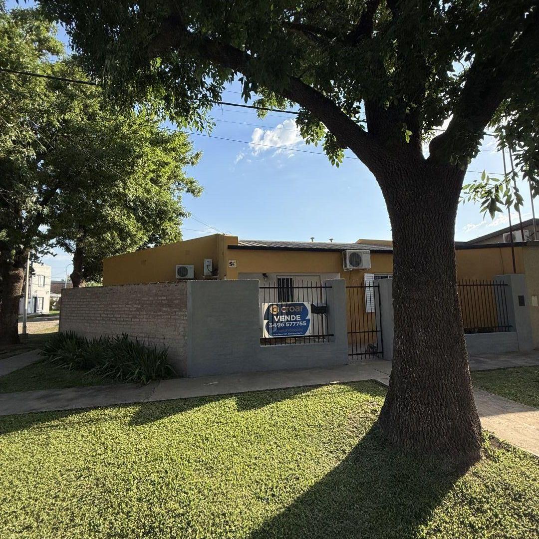 Foto de venta de casa en zona Oeste de la ciudad de Esperanza., imagen 4