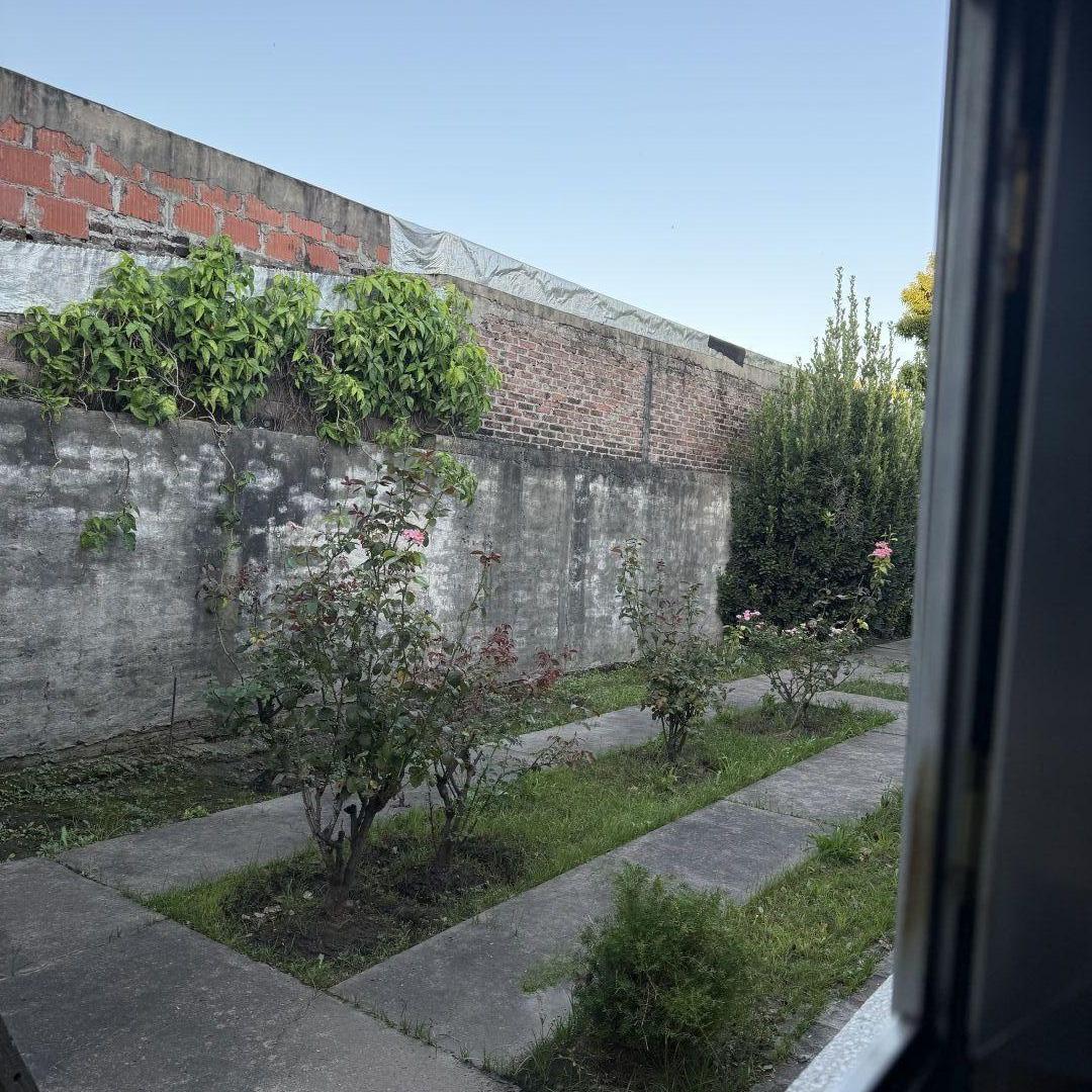 Foto de Casa con gran terreno en zona céntrica de Esperanza., imagen 5