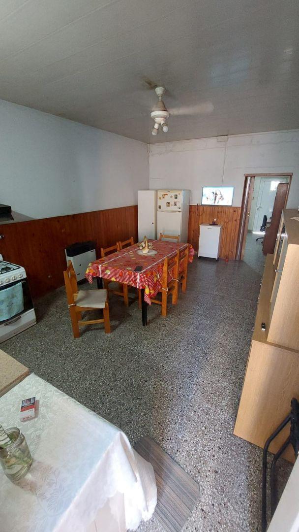 Foto de (PROPIEDAD RESERVADA ) CASA CENTRICA DE 2 DORMITORIOS - FRANCK, imagen 1