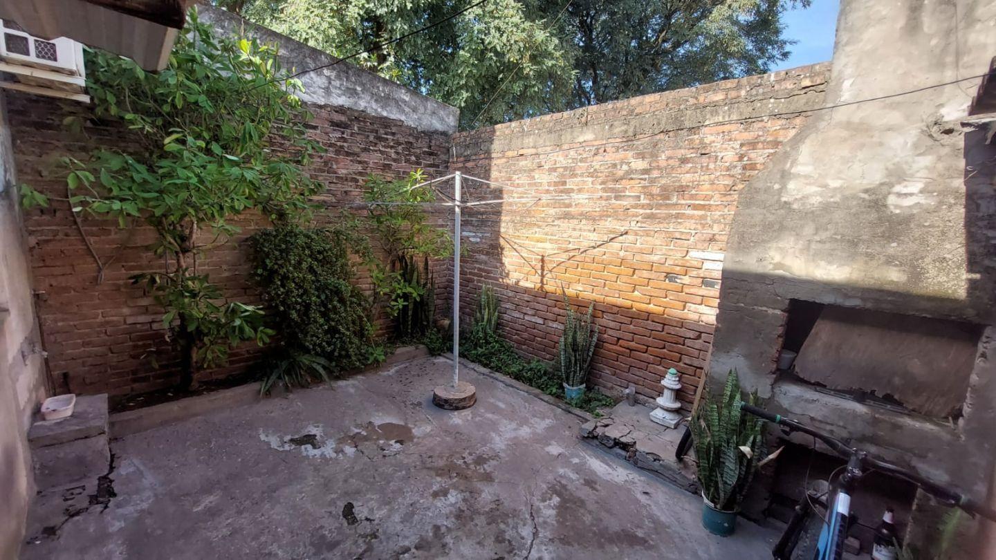 Foto de (PROPIEDAD RESERVADA ) CASA CENTRICA DE 2 DORMITORIOS - FRANCK, imagen 4