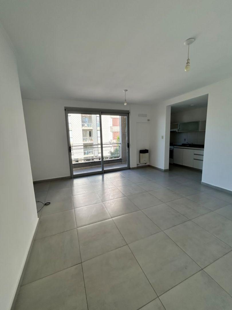 Foto de Departamento 0 ambientes 0 dormitorios. | Avenida Colonizadores al 900, imagen 2