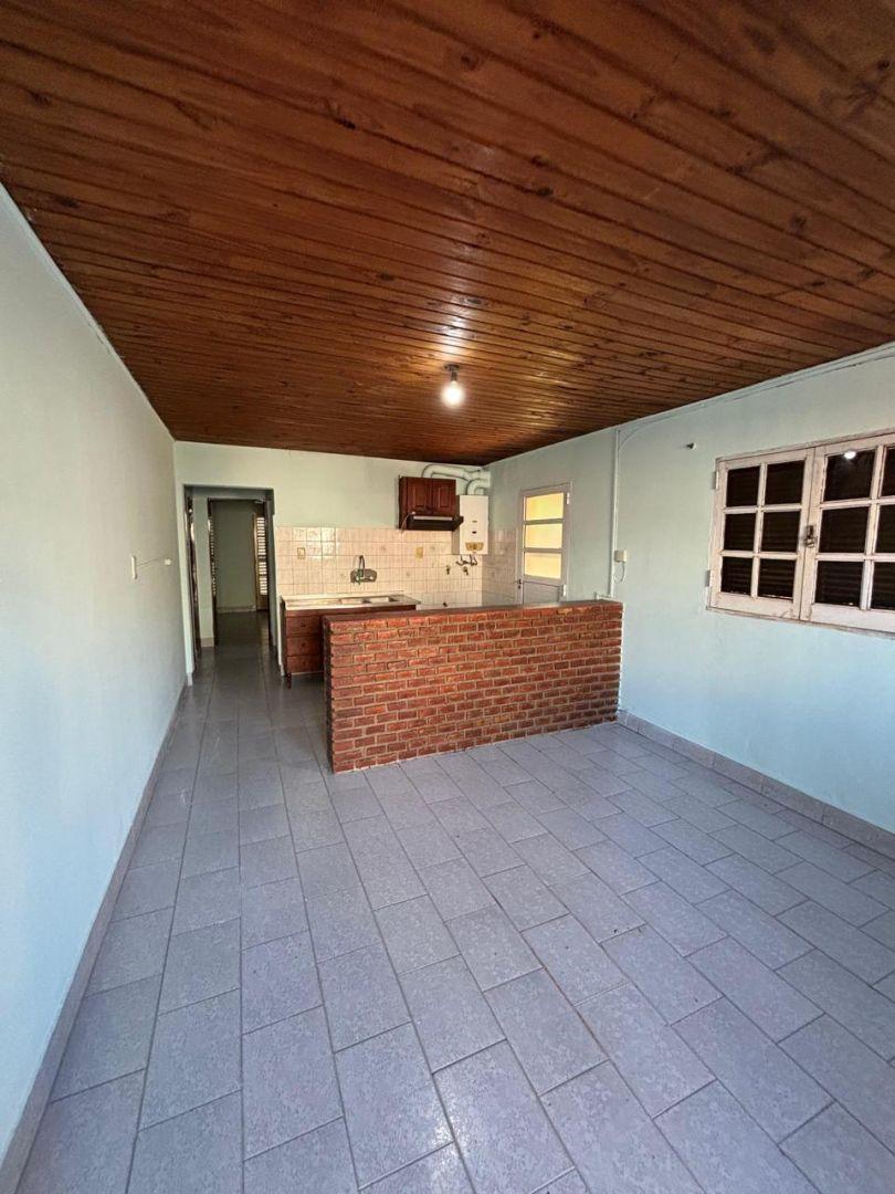 Foto de Casa 3 ambientes. | HOHENFELS al 2700, imagen 2
