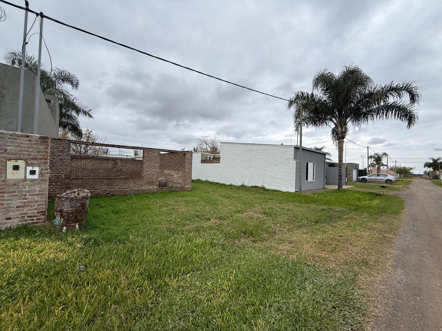 Foto de LOTE CON CONSTRUCCION EN VENTA | PUJATO NORTE, SANTA FE, imagen 3