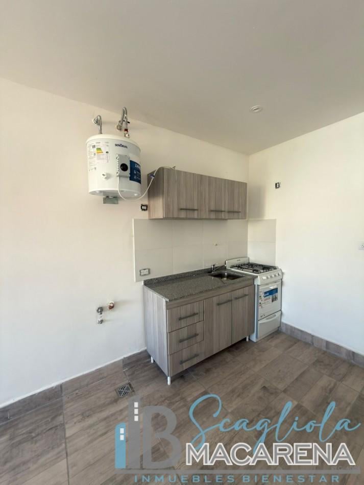 Foto de VENTA PH 2 AMBIENTES EN PLANTA ALTA A LA CALLE CON PATIO PROPIO, imagen 3