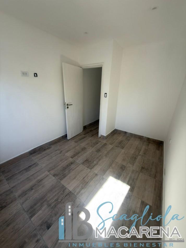 Foto de VENTA PH 2 AMBIENTES EN PLANTA ALTA A LA CALLE CON PATIO PROPIO, imagen 2