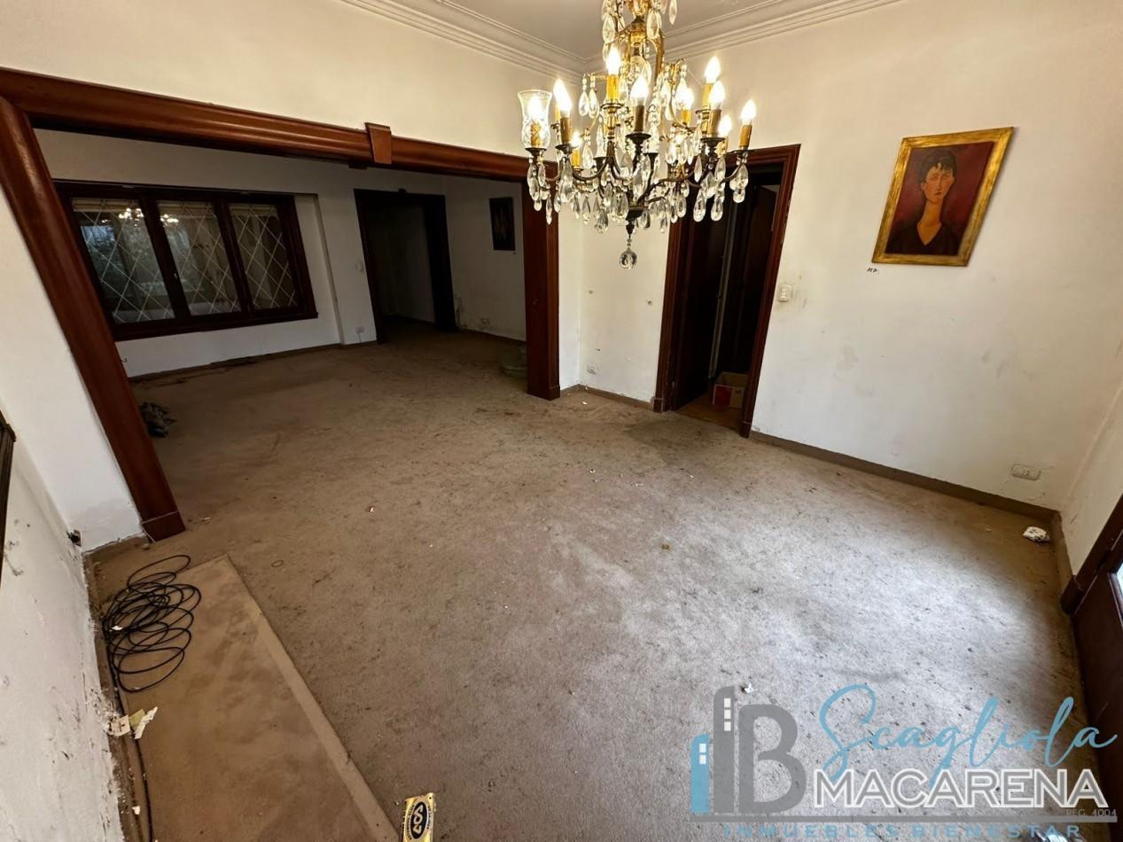 Foto de VENTA CHALET DE 6 AMBIENTES ZONA GUEMES | IDEAL PARA USO PROFESIONAL O, imagen 1