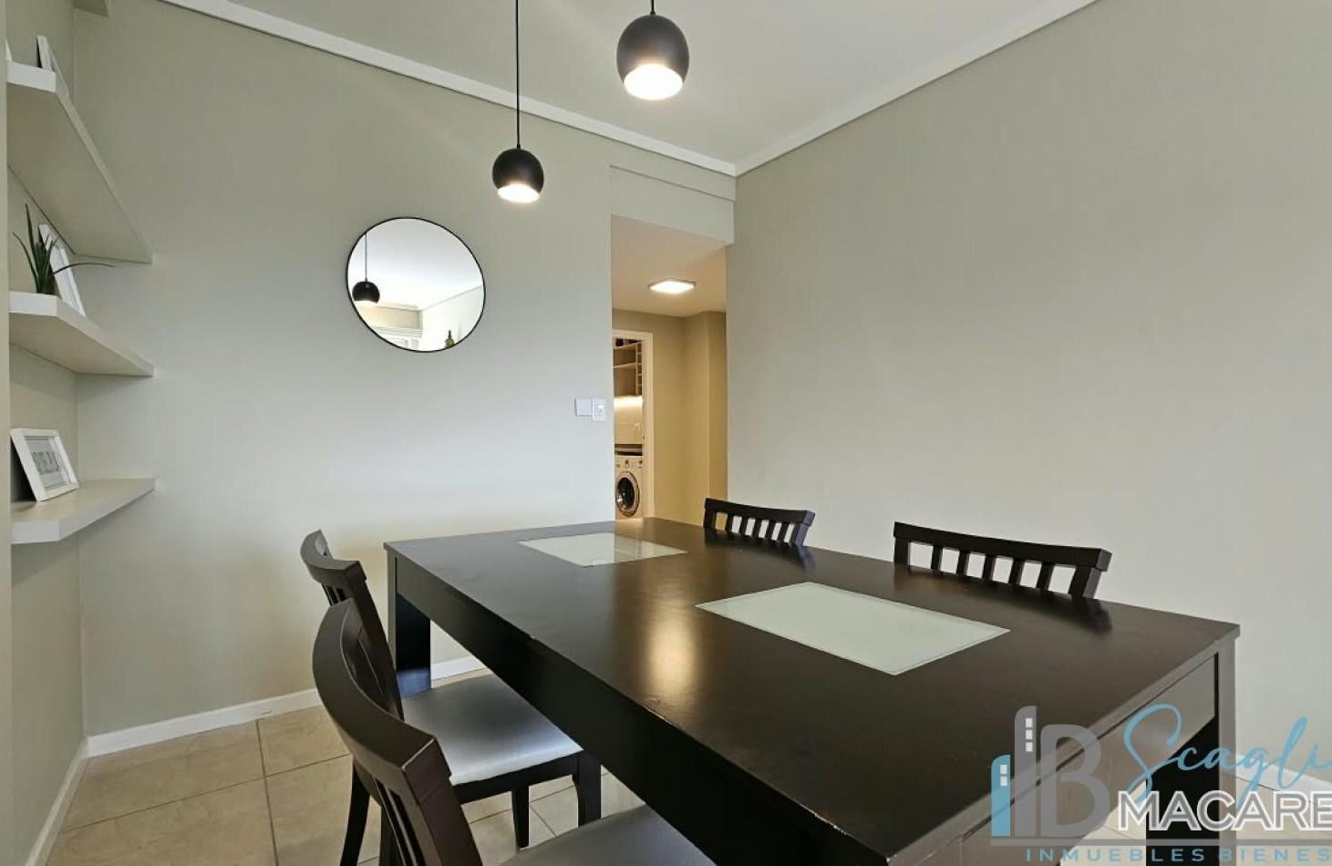 Foto de VENTA DEPARTAMENTO 2 AMBIENTES AL FRENTE CON BALCON Y DEPENDENCIA |, imagen 3