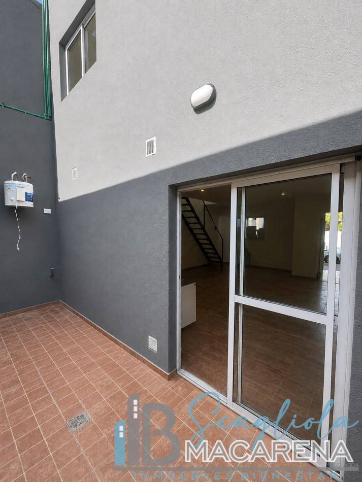 Foto de VENTA PH DE 4 AMBIENTES AL FRENTE CON ENTRADA INDEPENDIENTE Y PATIO, imagen 5