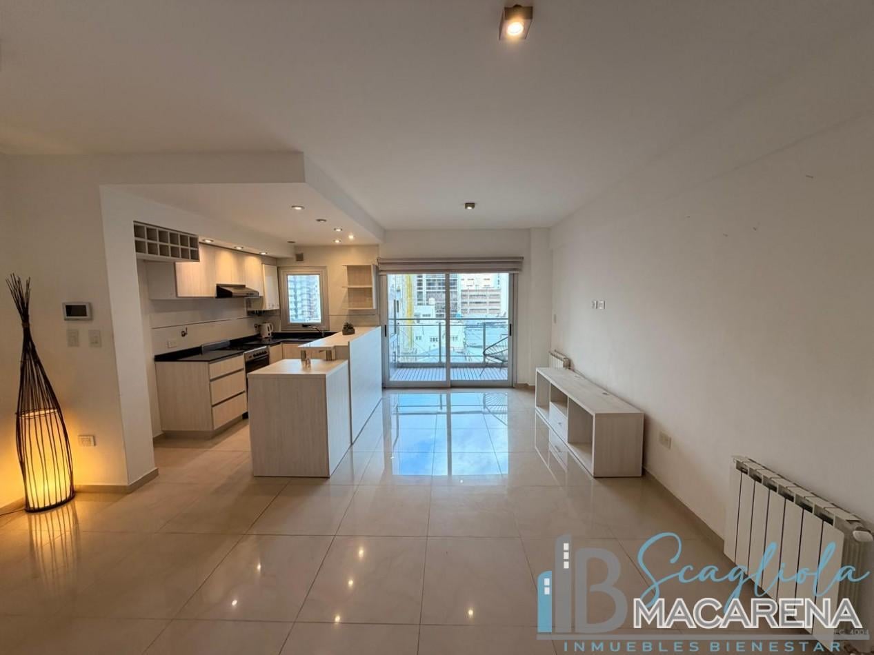 Foto de VENTA DEPARTAMENTO 2 AMBIENTES AL CONTRAFRENTE ABIERTO CON BALCON, imagen 1