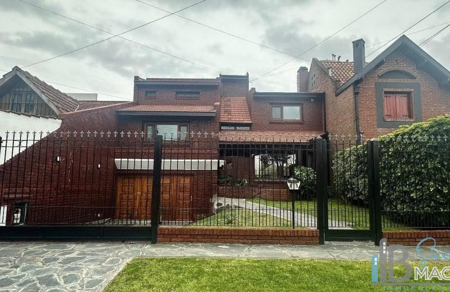 Foto de VENTA CHALET 4 AMBIENTES CALLE ROLDAN AL 1000, imagen 3