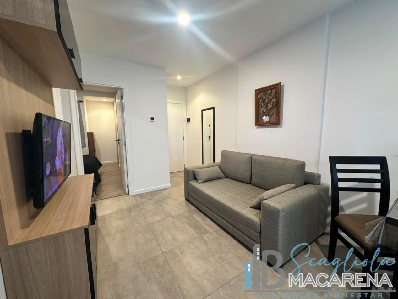 Foto de VENTA DEPARTAMENTO 2 AMBIENTES AL FRENTE CON BALCON TERRAZA Y COCHERA |, imagen 4