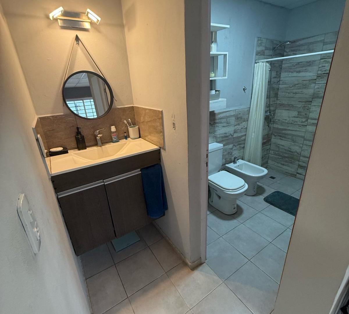 Foto de Venta Casa Jardines del Hipico, Pileta, Para guardas dos Vehiculos, imagen 3
