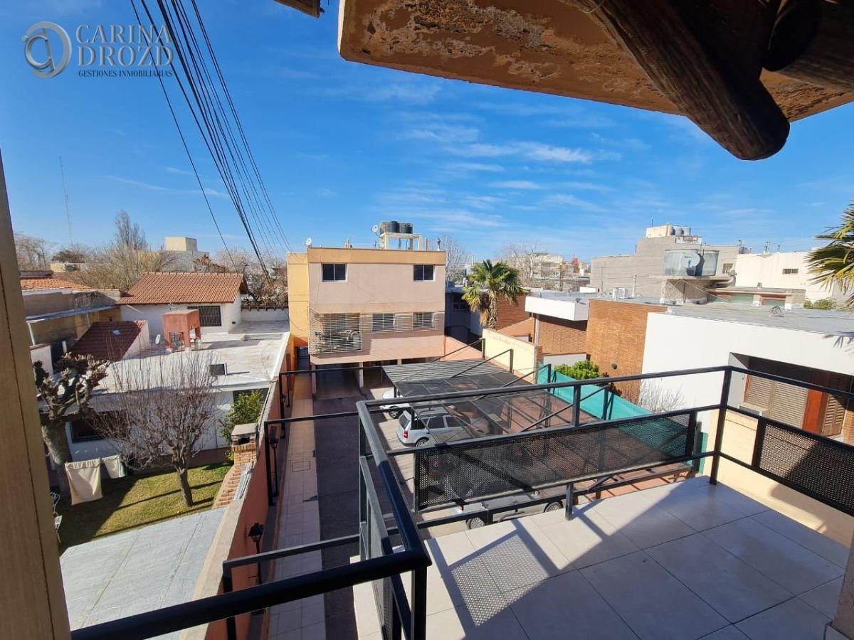 Foto de Departamento en alquiler c/ cochera en Godoy Cruz, imagen 1