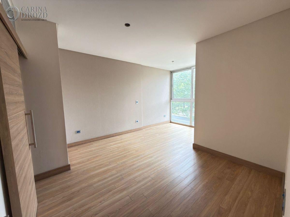 Foto de Departamento en venta c/ cochera en 5.ª Sección Residencial Sur, imagen 1