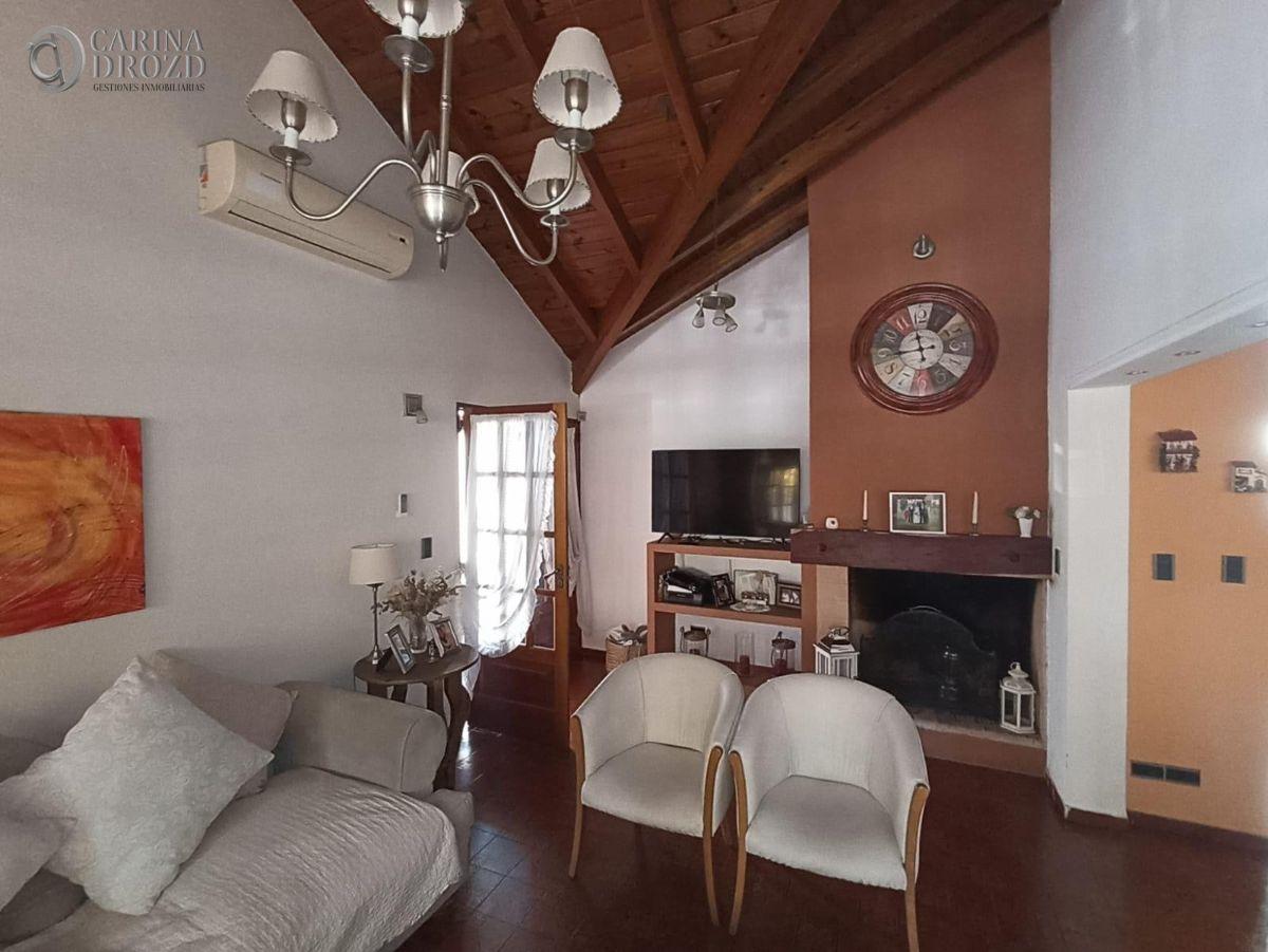 Foto de Casa en venta c/ cochera en Luján de Cuyo, imagen 3