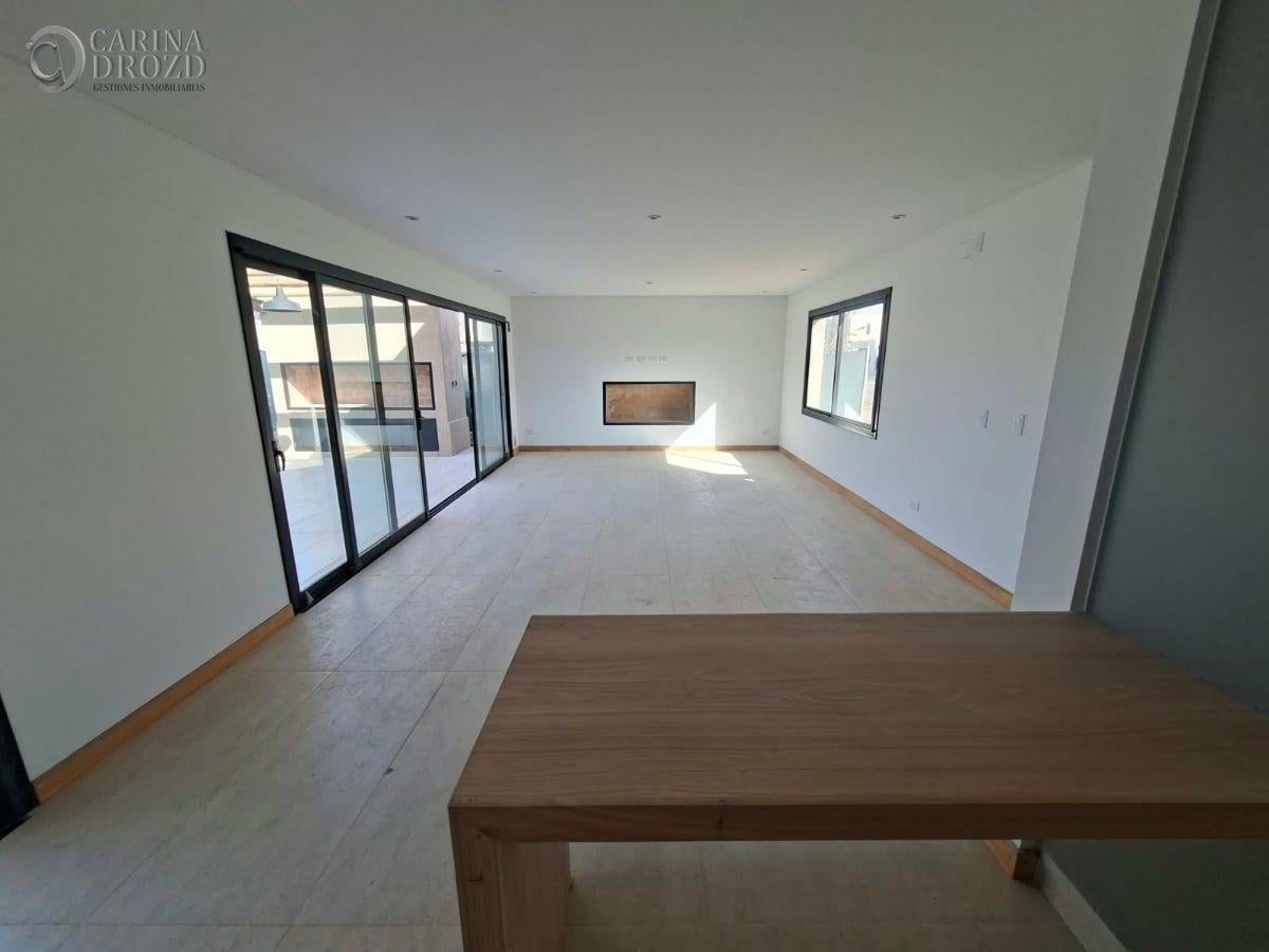 Foto de Casa en venta c/ cochera en Luján de Cuyo, imagen 5