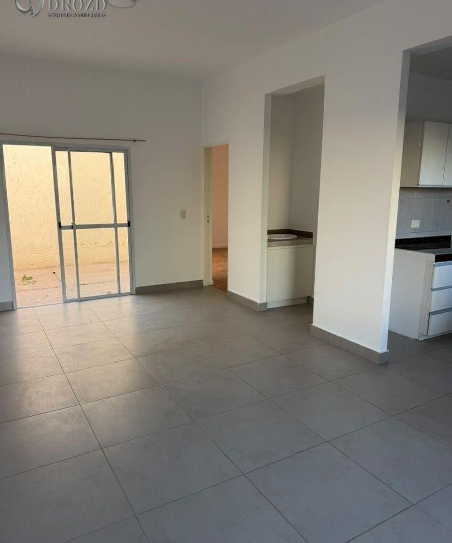 Foto de Departamento en alquiler c/ cochera en 9.ª Sección Parque General San, imagen 2