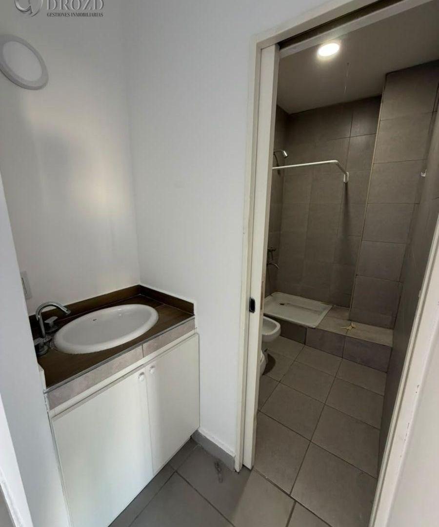Foto de Departamento en alquiler c/ cochera en 9.ª Sección Parque General San, imagen 4