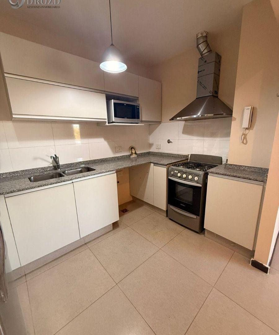 Foto de Departamento en alquiler c/ cochera en 6.ª Sección Residencial Norte, imagen 5