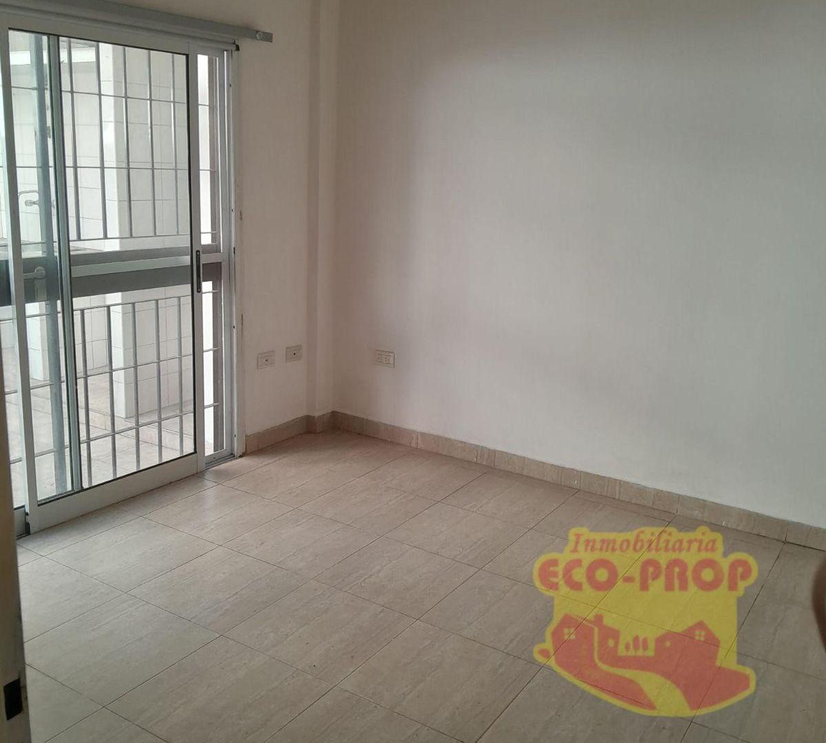 Foto de Galpon De 75 M2.- Y Departamento De 2 Ambientes, imagen 5