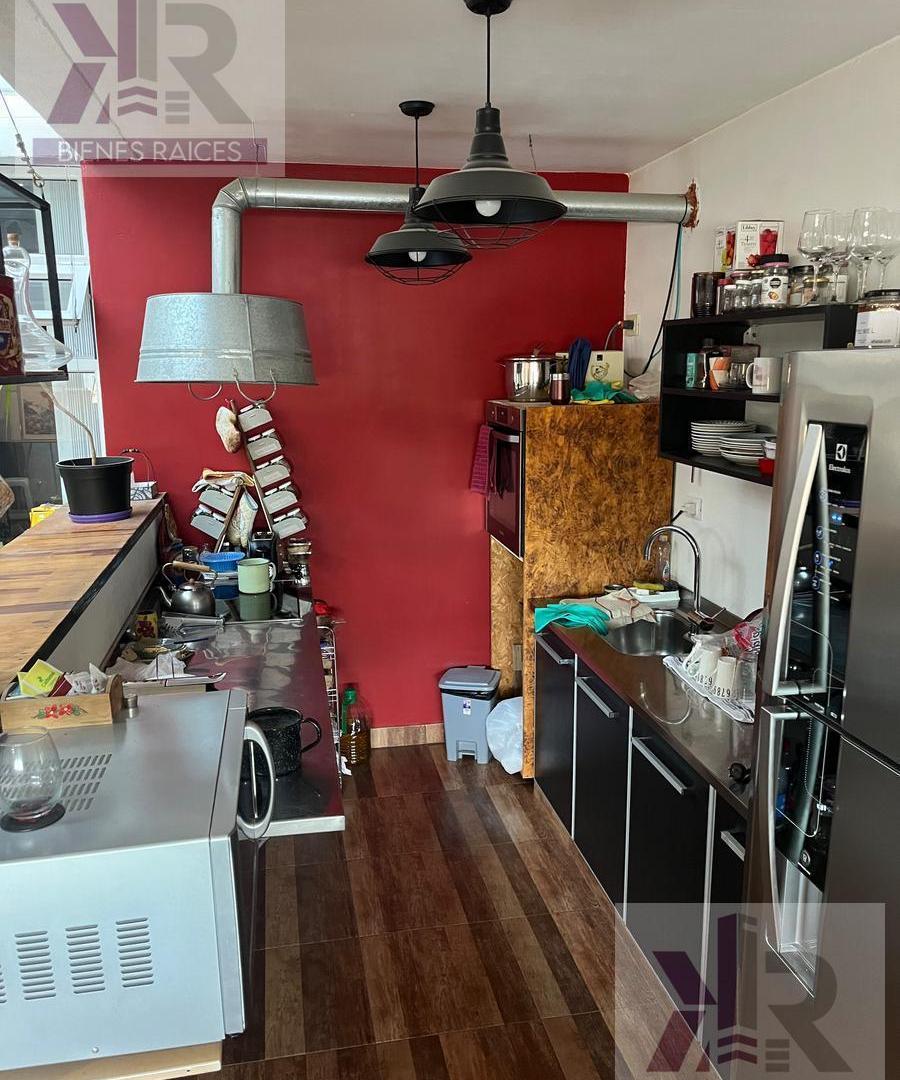 Foto de Casa en Venta en Esquina – México y Coihue, Centenario, imagen 2