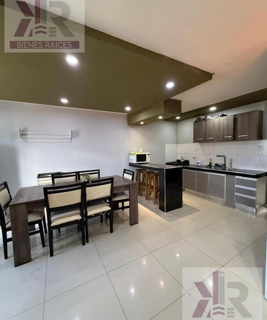 Foto de Casa en venta - Centenario, Neuquén, imagen 1