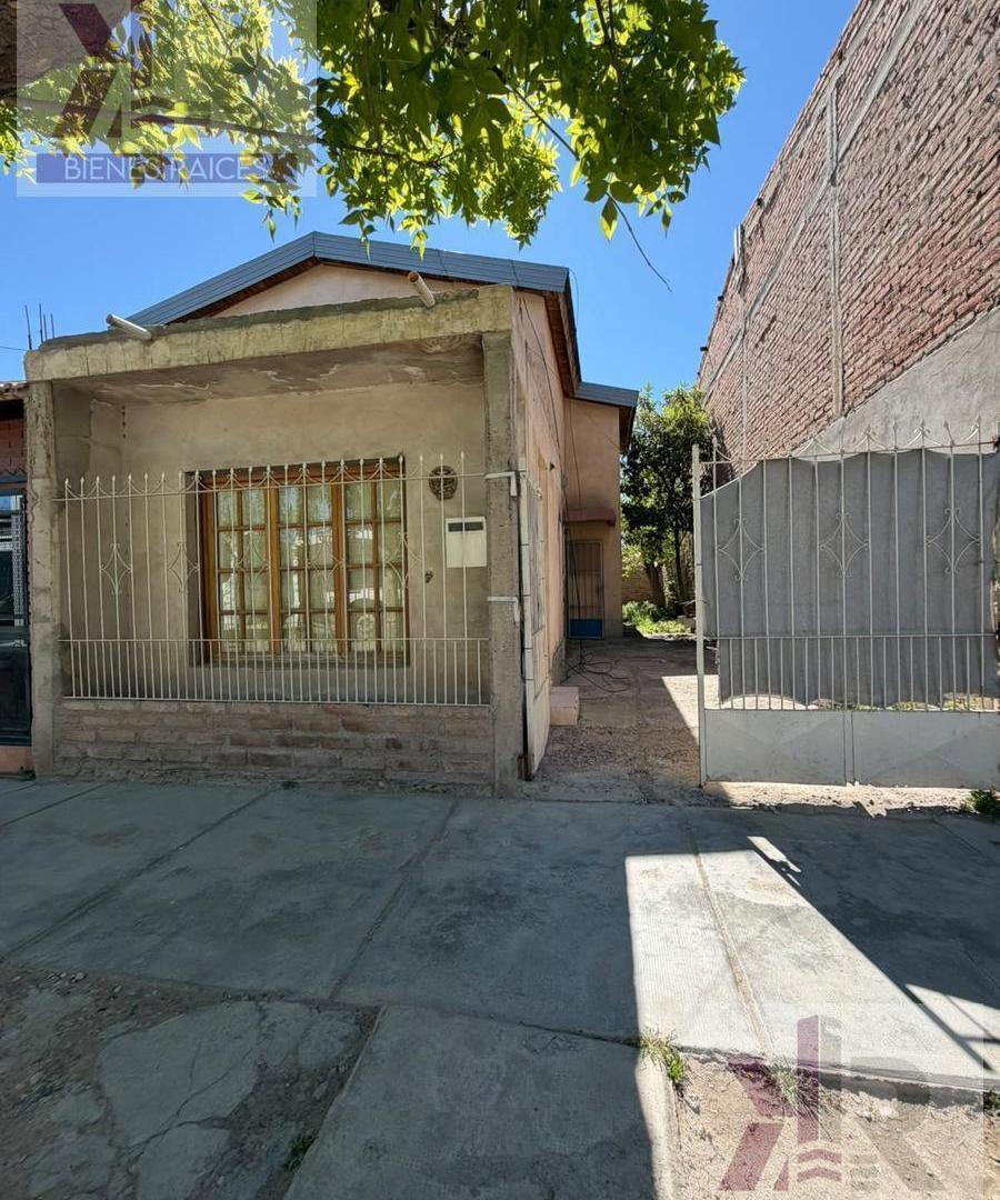 Foto de Casa comercial en venta | Calle Honduras e/Antu y Coihué - Centenario, imagen 4
