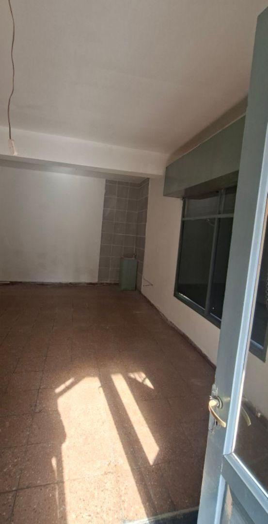 Foto de LOCAL COMERCIAL EN VENTA EN LAS HERAS CALLE AVELLANEDA ESQUINA FRANCIA, imagen 4