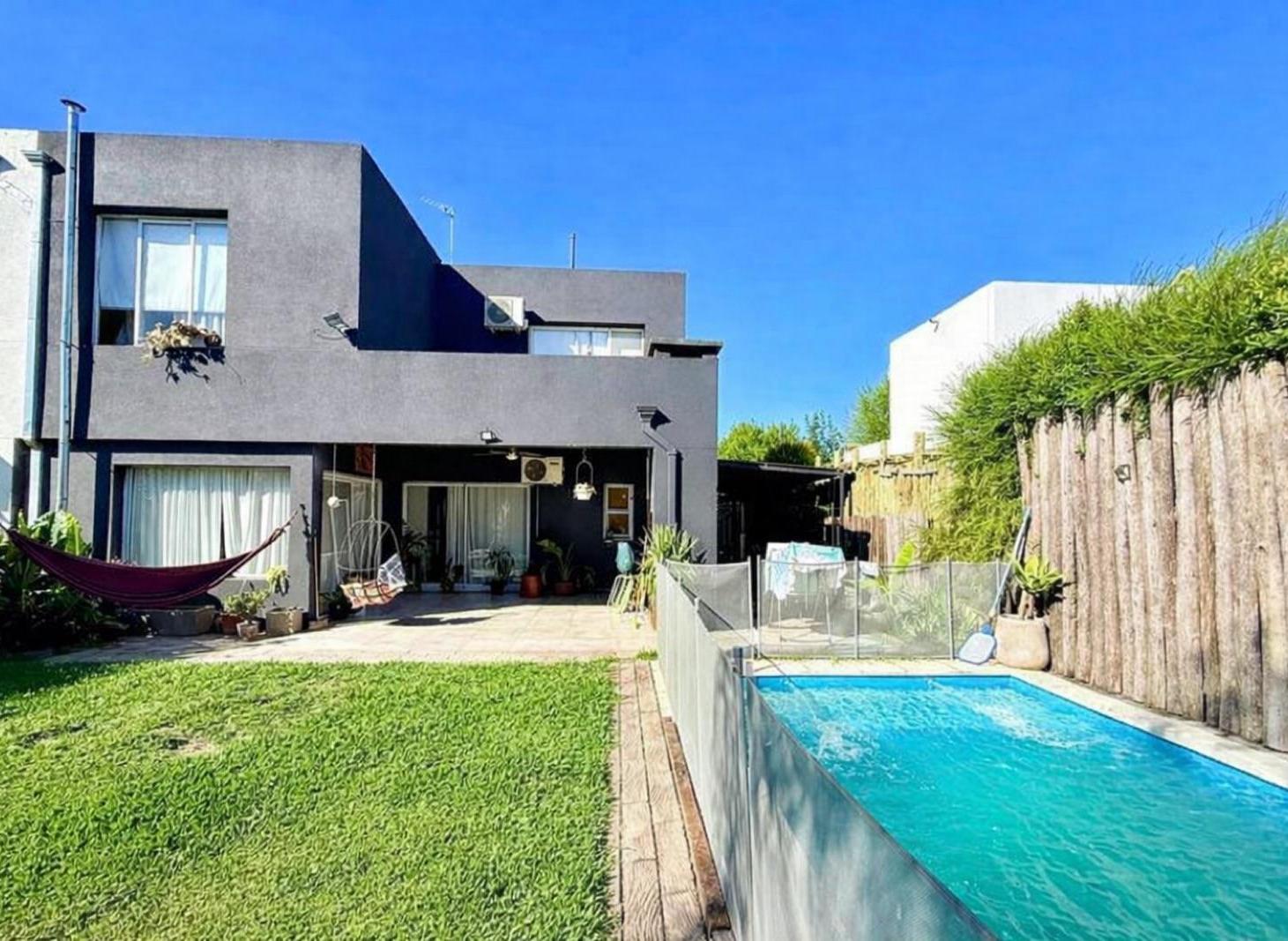Foto de Casa en Casas de Santa Maria, imagen 3