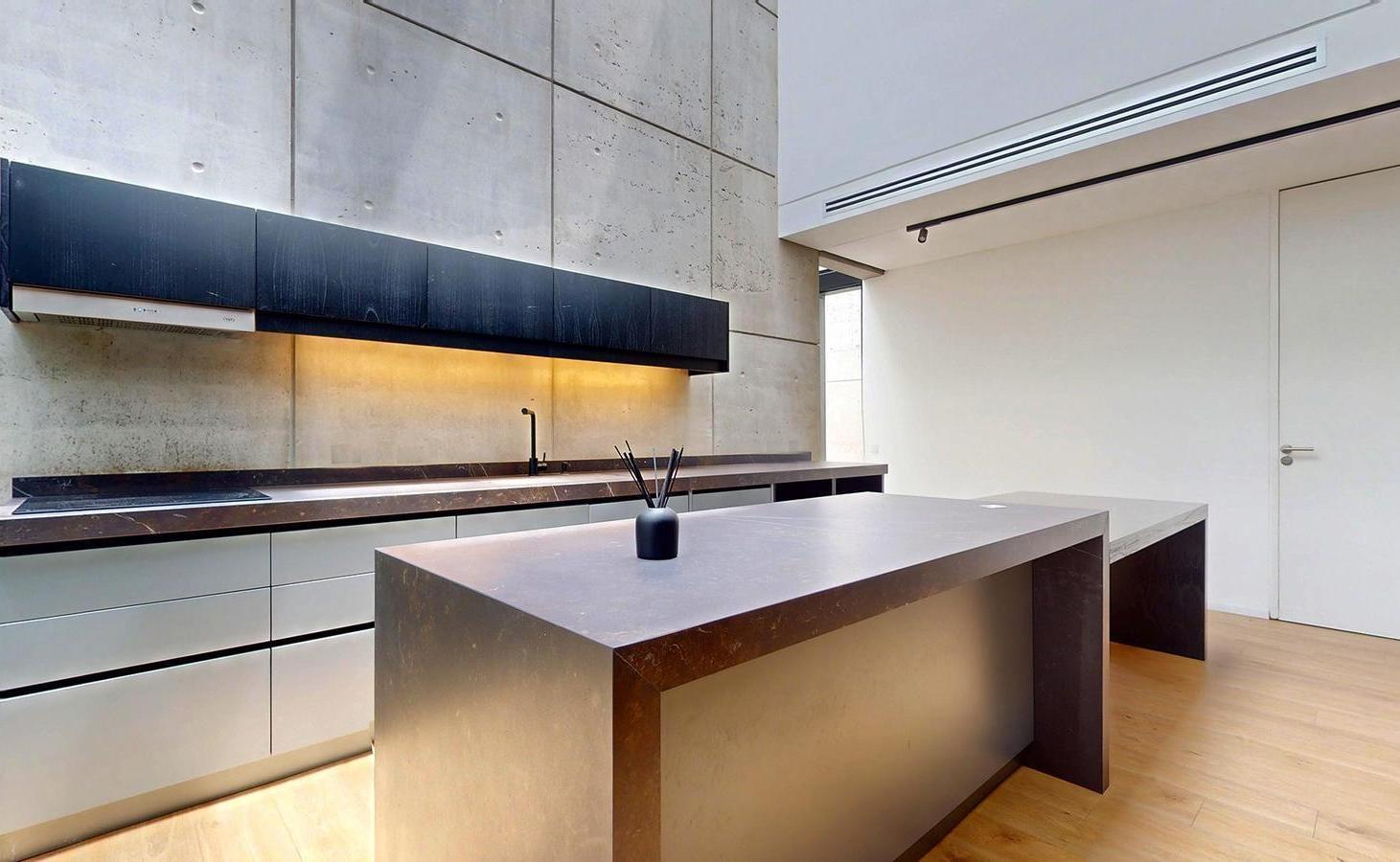 Foto de Moderna casa en Barrio Los Castaños, imagen 3