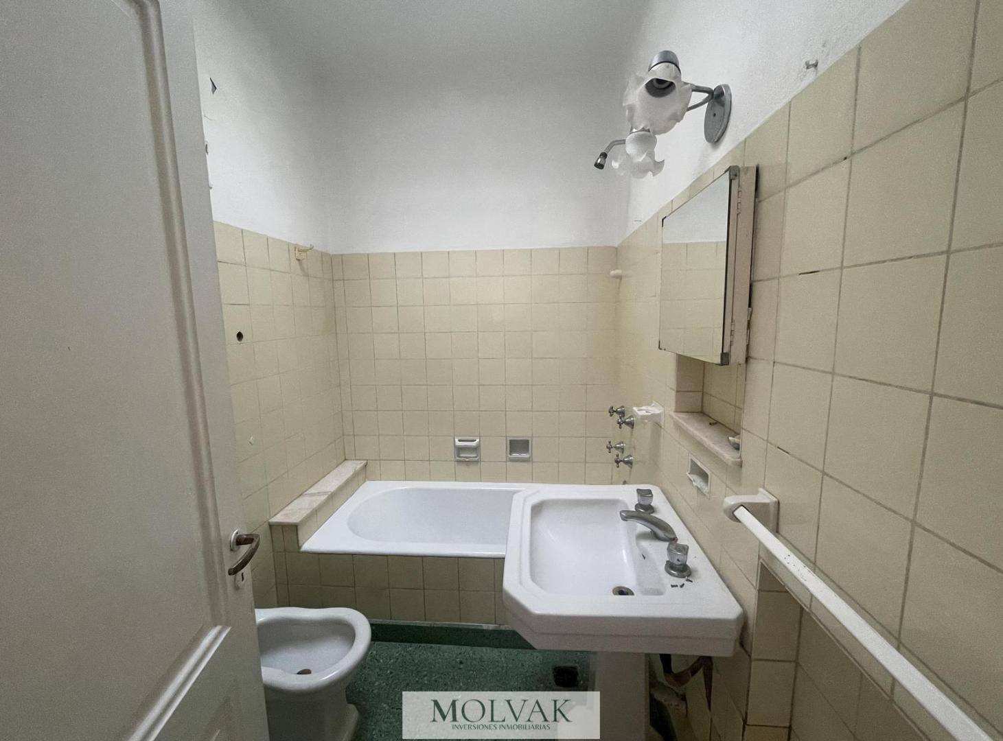Foto de DEPARTAMENTO 2 DORMITORIOS EN VENTA – CENTRO DE LA FALDA – IDEAL PARA, imagen 5