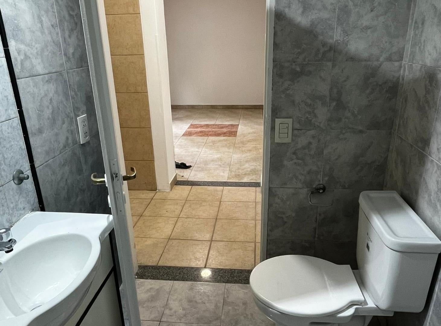 Foto de Dueño Alquila Ph Por Escalera En Dos Plantas Tipo Loft Villa Luro Sin, imagen 2