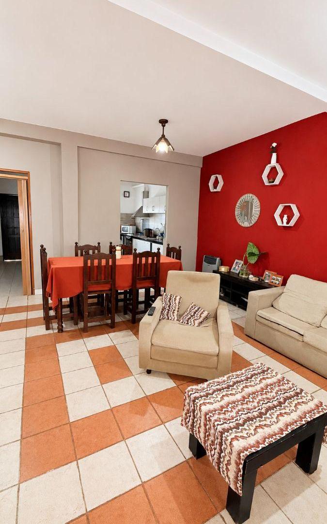 Foto de CASA EN VENTA EN BARRIO GRAND BOURG, imagen 2