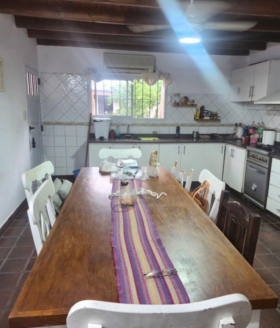 Foto de SE VENDE CASA CENTRICA, imagen 1