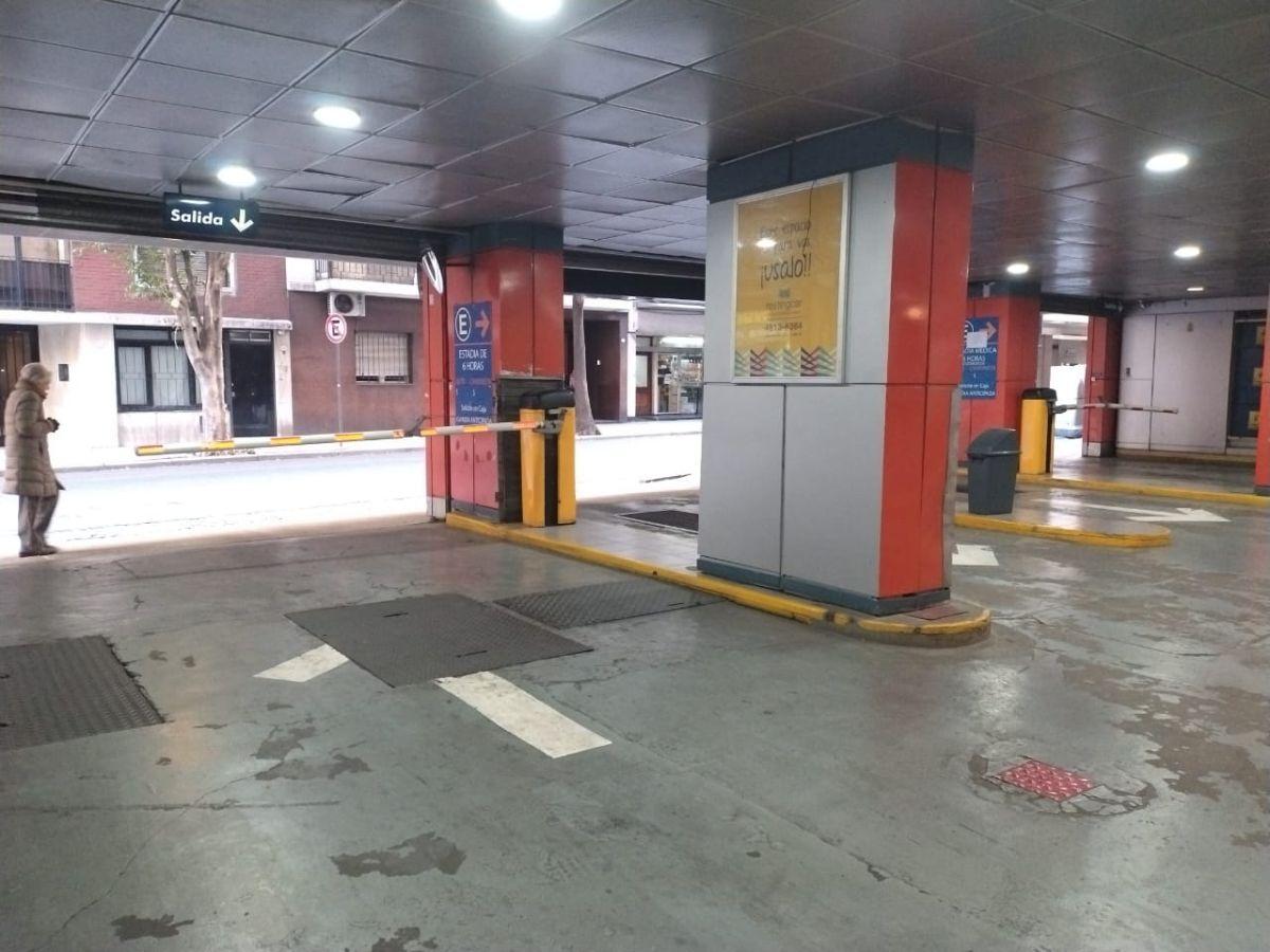Foto de Cochera de 15 m² en venta en Recoleta, imagen 3