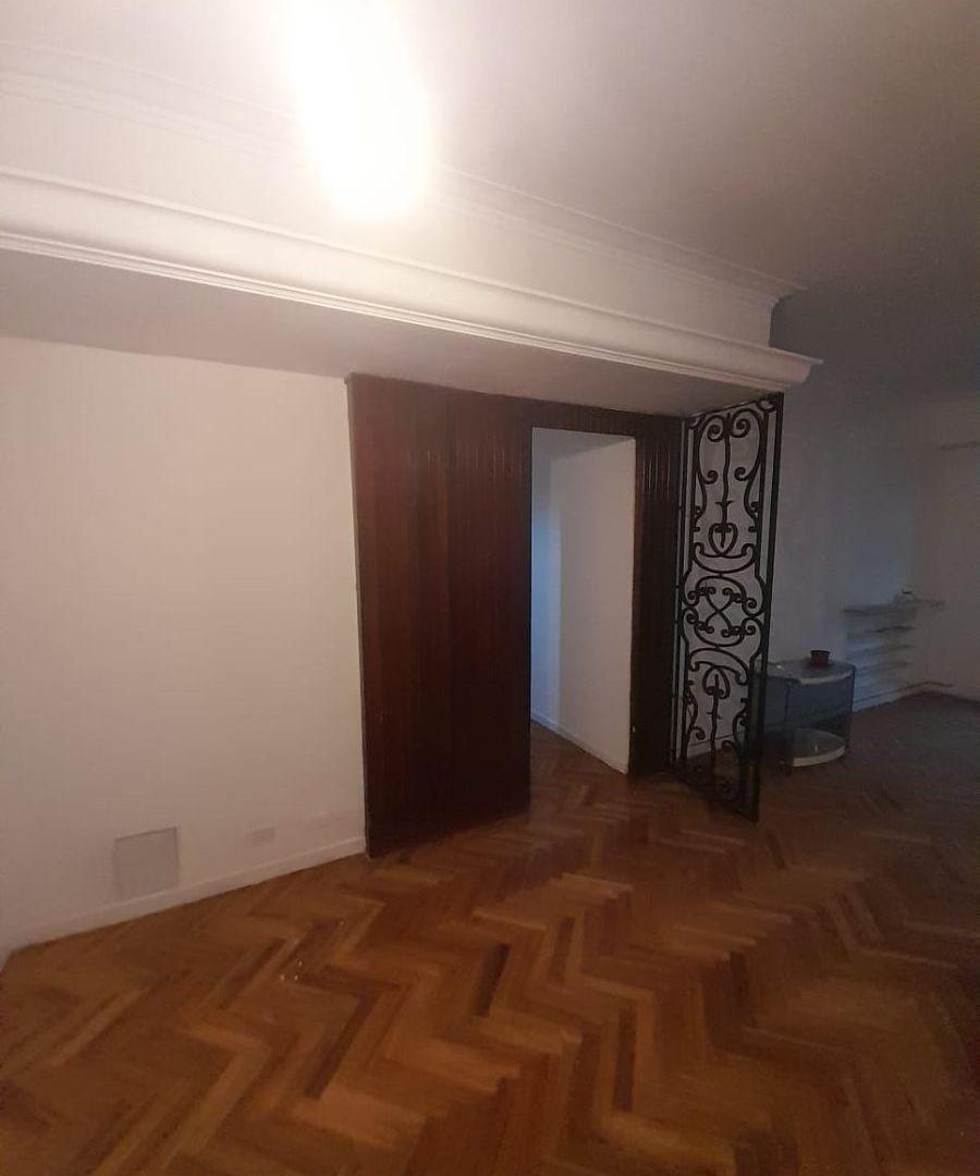 Foto de Departamento Venta 3 ambientes c/dependencia + escritorio Patio y, imagen 1